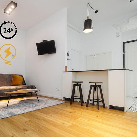 Well Located Cozy Place Λβιβ Εξωτερικό φωτογραφία